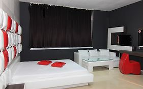 Bedroom Place Guest Rooms